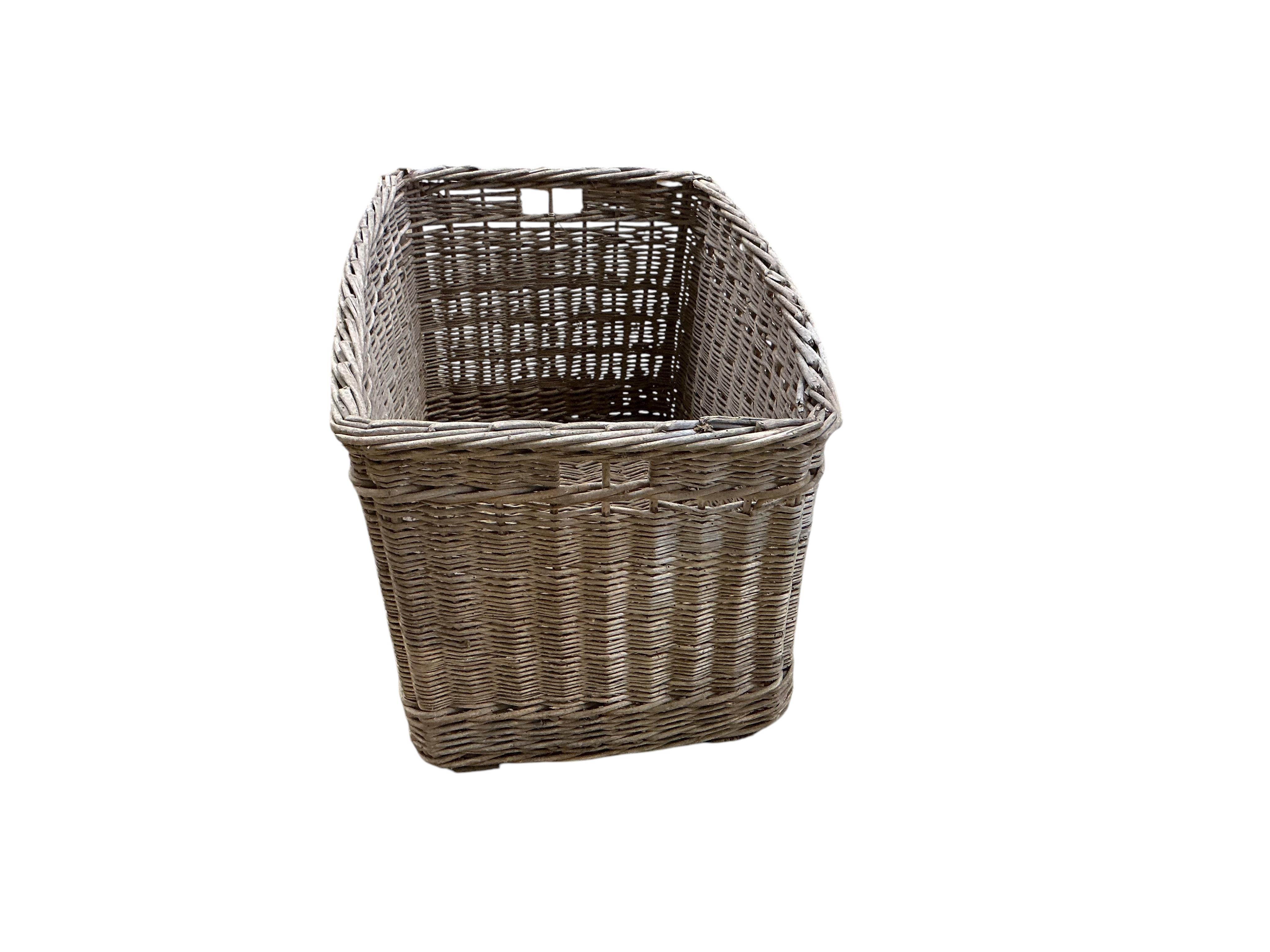 A vintage wicker hamper, width 74cm, depth 51cm, height 46cm